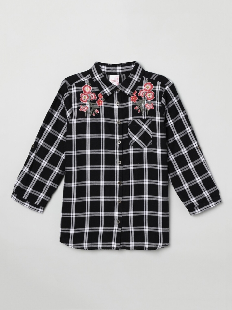 

max Girls Black & White Regular Fit Checked Casual Shirt