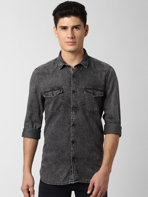

Peter England Casuals Men Grey Regular Fit Solid Casual Shirt