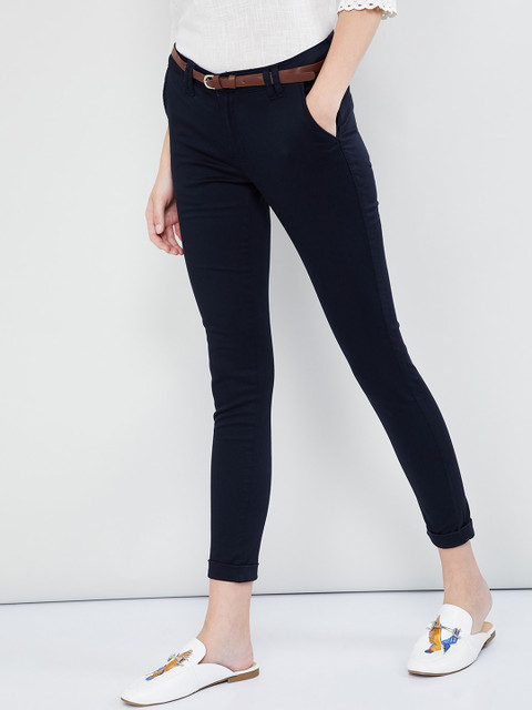 

max Women Navy Blue Skinny Fit Solid Cropped Trousers