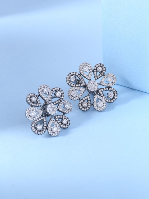 

Tistabene Silver-Toned & White Floral Studs