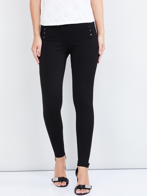 

max Women Black Solid Skinny-Fit Treggings