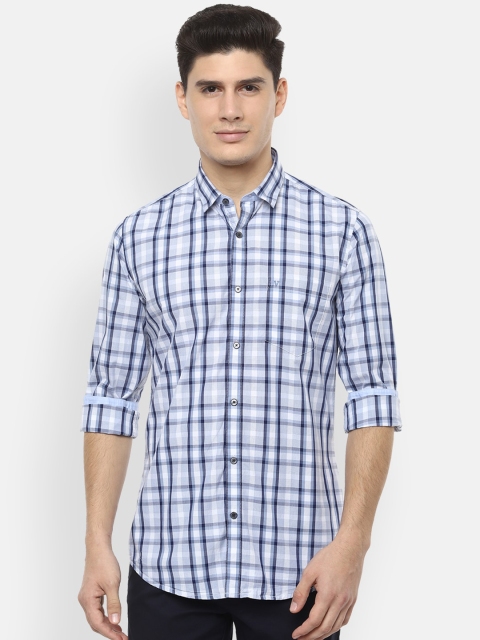 

Van Heusen Sport Men White & Blue Regular Fit Checked Casual Shirt