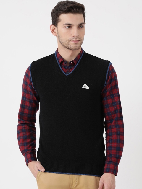 

Monte Carlo Men Black Solid Woolen Sweater Vest
