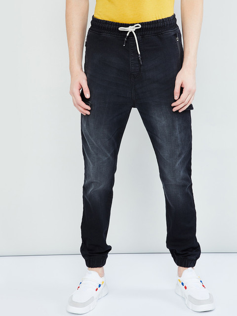 

max Men Black Skinny Fit Mid-Rise Clean Look Stretchable Jeans