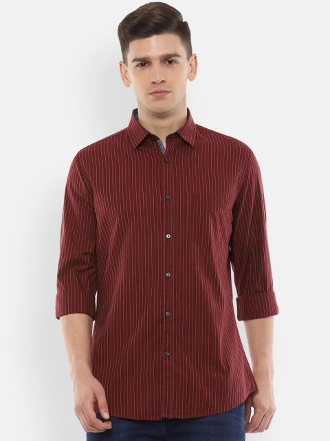 

Van Heusen Sport Men Maroon Regular Fit Striped Casual Shirt