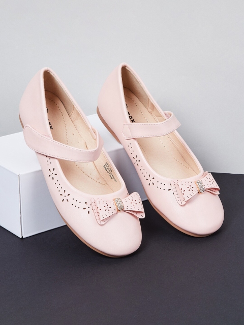 

max Girls Pink Solid PU Ballerinas