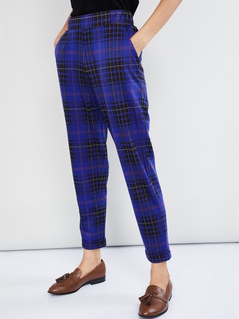 

max Women Blue & Black Slim Fit Checked Regular Trousers