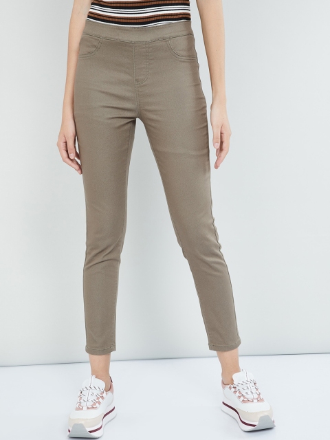 

max Women Olive Green Slim Fit Solid Regular Trousers