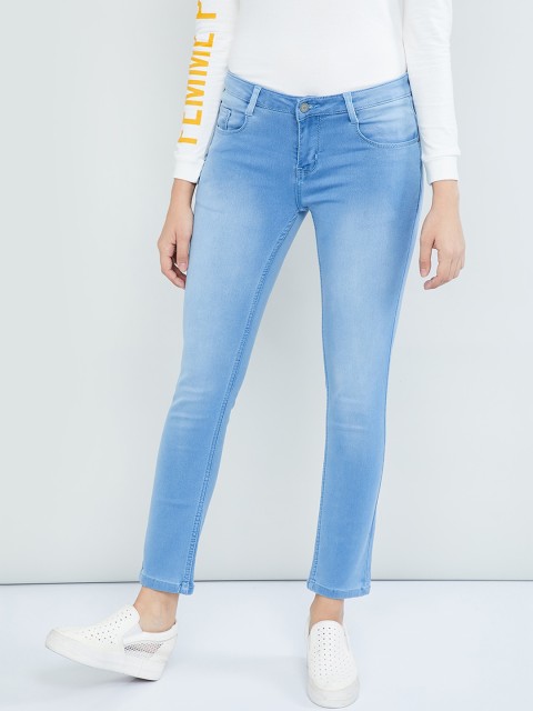 

max Women Blue Slim Fit Mid-Rise Clean Look Stretchable Jeans