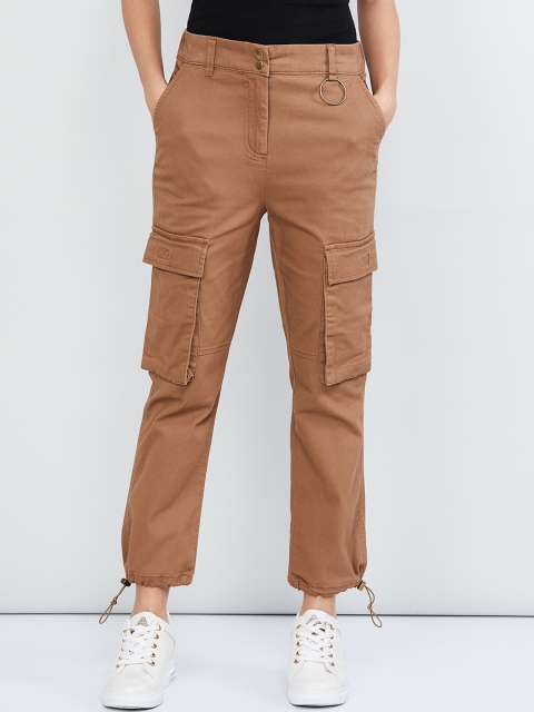 

max Women Brown Slim Fit Solid Cargos