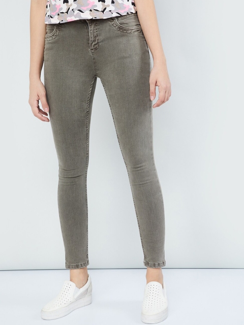 

max Women Grey Skinny Fit Mid-Rise Clean Look Stretchable Jeans