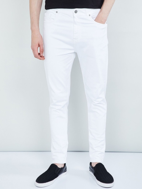 

max Men White Slim Fit Mid-Rise Clean Look Stretchable Jeans
