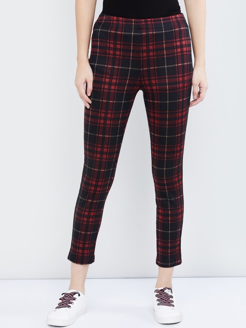 

max Women Red & Black Checked Skinny-Fit Treggings