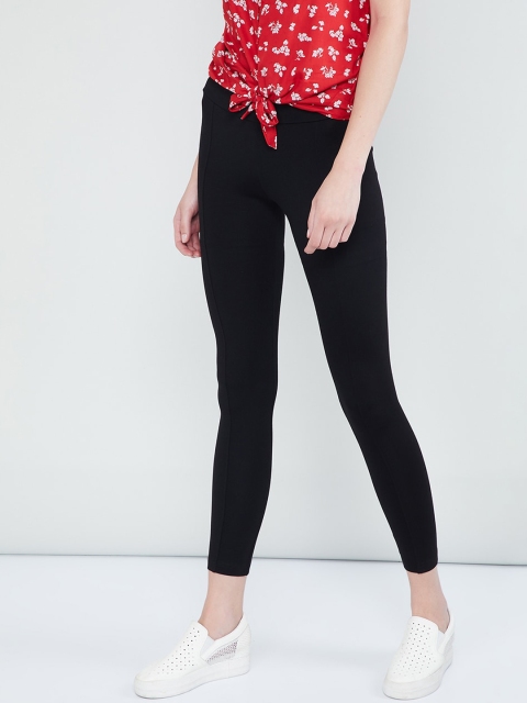 

max Women Black Solid Skinny-Fit Treggings