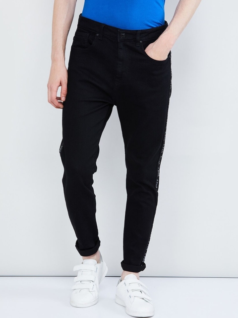 

max Men Black Skinny Fit Mid-Rise Clean Look Jeans