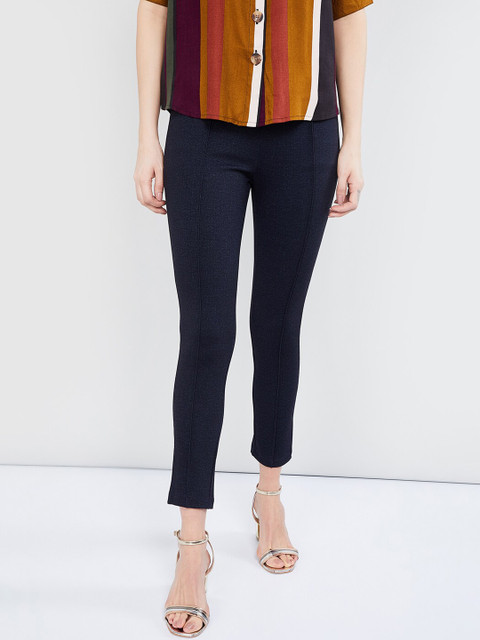 

max Women Blue Solid Skinny-Fit Treggings