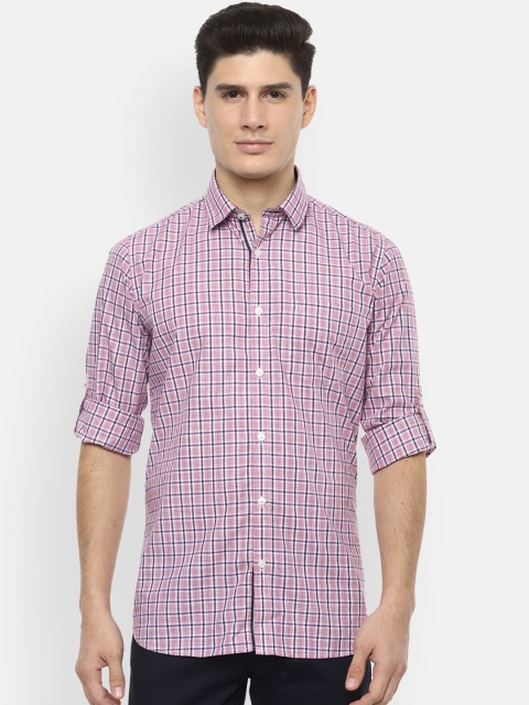 

Van Heusen Sport Men Pink & Navy Blue Regular Fit Checked Casual Shirt