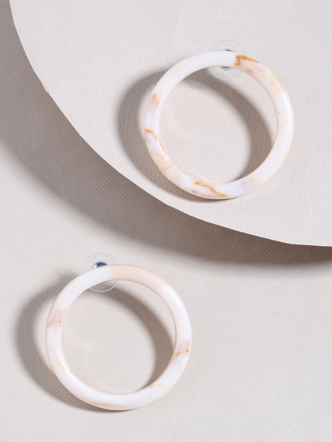 

Tistabene White Circular Drop Earrings