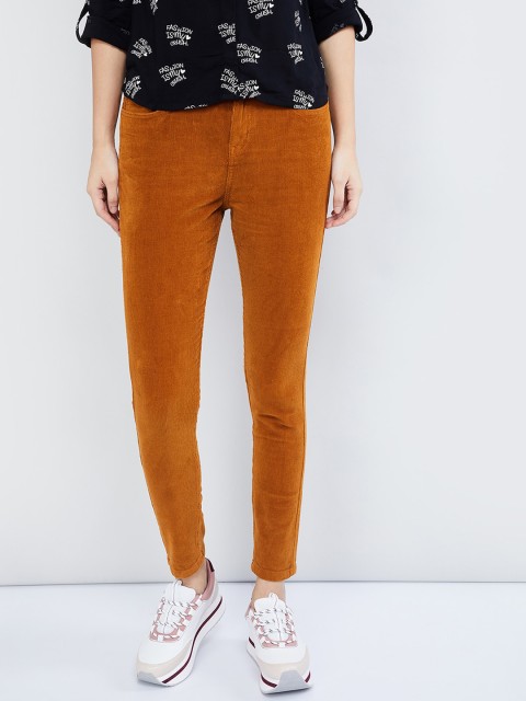 

max Women Tan Brown Slim Fit Solid Regular Trousers