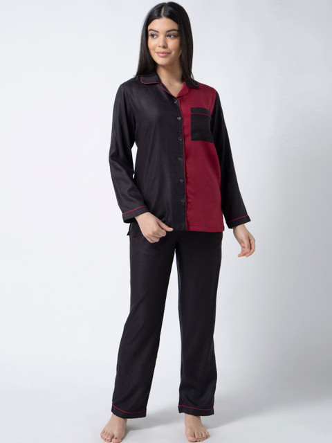 

ADORENITE Women Black & Maroon Colourblocked Night suit