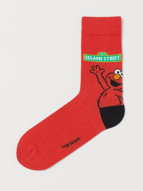 

H&M Men Red Patterned Socks