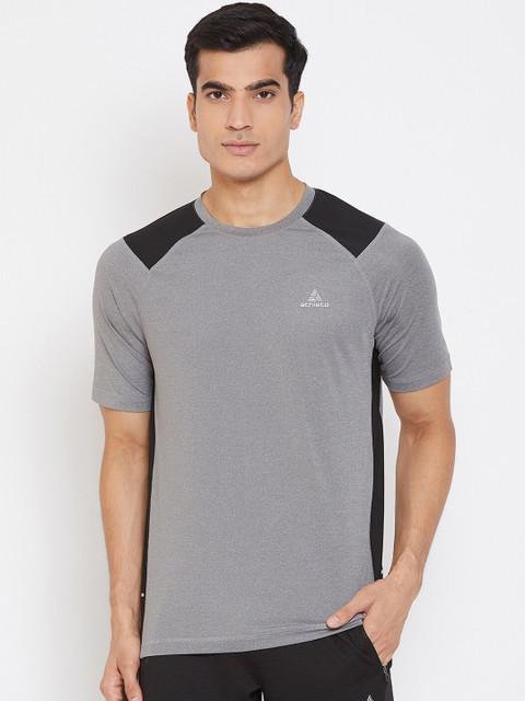 

Athleto Men Grey & Black Colourblocked Round Neck T-shirt