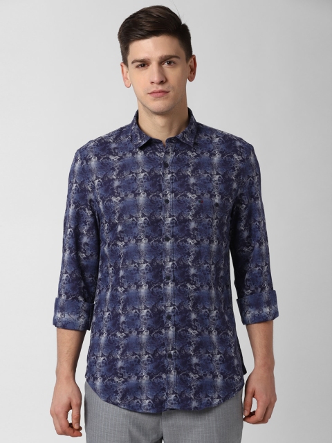 

Peter England Casuals Men Navy Blue & White Slim Fit Printed Casual Shirt