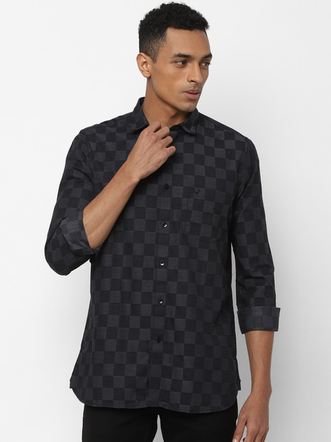 

Allen Solly Men Black Regular Fit Checked Casual Shirt
