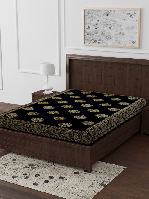 

Gulaab Jaipur Black Ethnic Motifs TC Cotton 1 Bedsheet