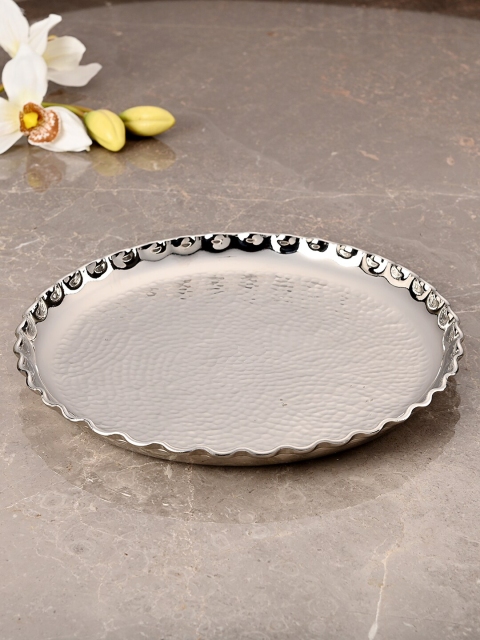 

Pure Home and Living Silver Hammered Decorative Plate
