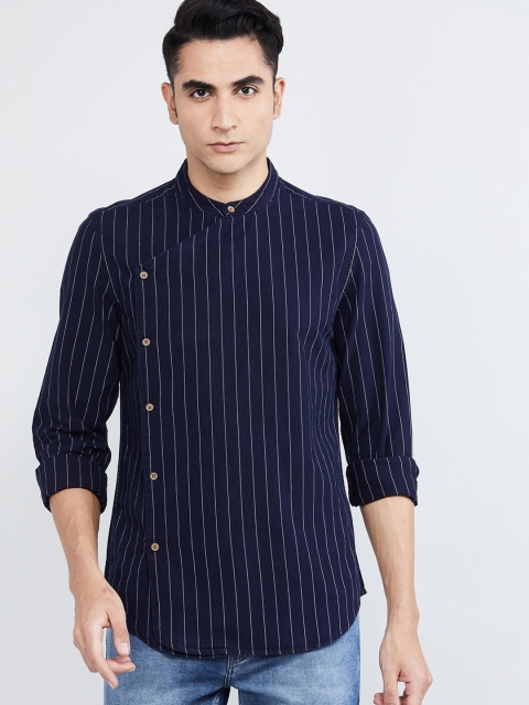 

max Men Blue Regular Fit Striped Casual Shirt