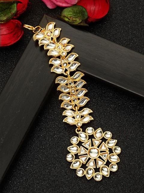 

Melani Borsa Gold-Plated Handcrafted Artificial Stones Maang Tikka