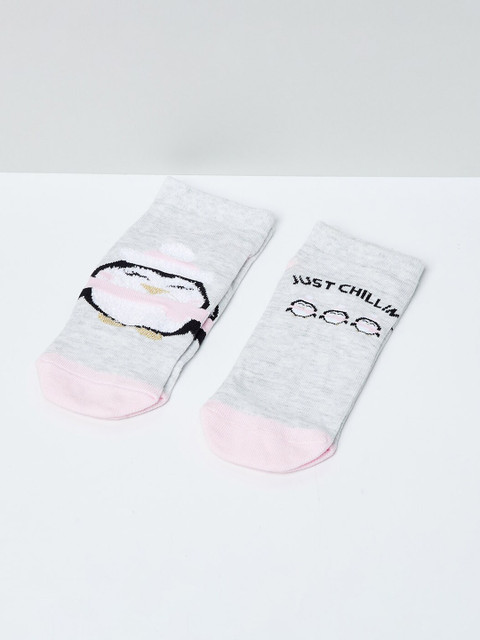 

max Girls Pack of 2 Ankle-Length Socks, Grey