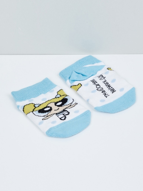 

max Girls Blue & White Printed Ankle-Length Socks