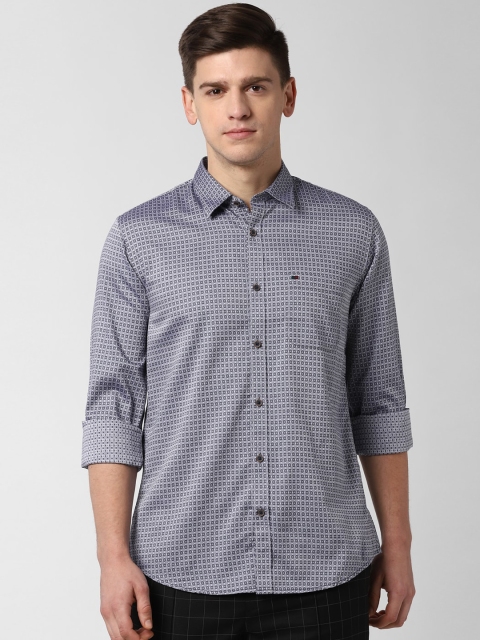 

Peter England Casuals Men Grey & White Slim Fit Printed Casual Shirt