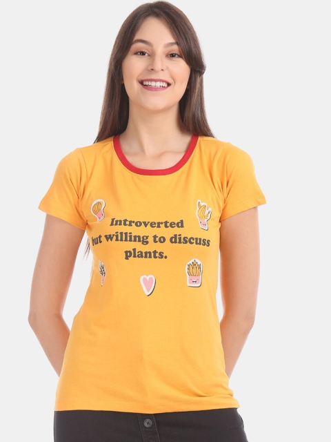 

Sugr Women Yellow Printed Round Neck T-shirt