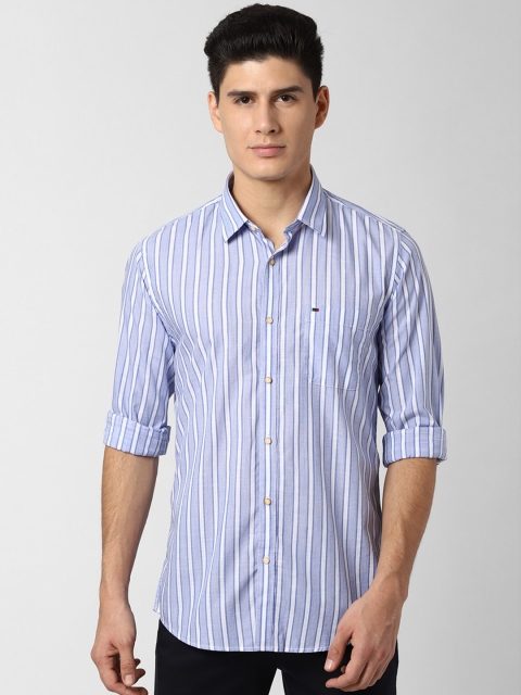 

Peter England Casuals Men Blue Regular Fit Striped Casual Shirt
