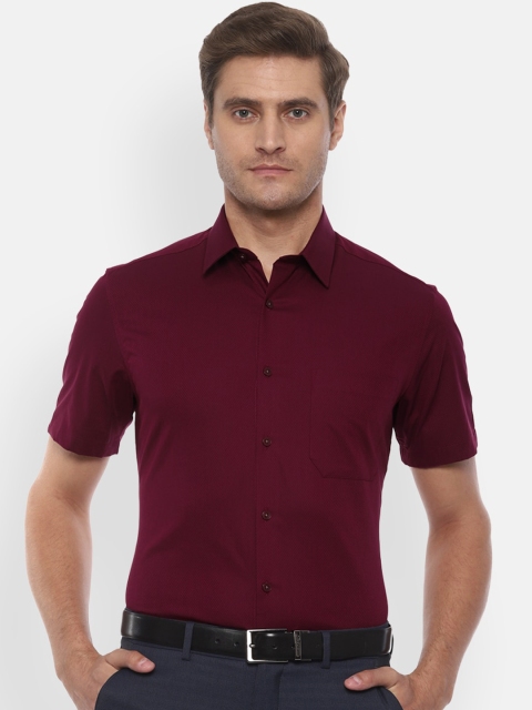 

Louis Philippe Men Maroon Regular Fit Solid Formal Shirt