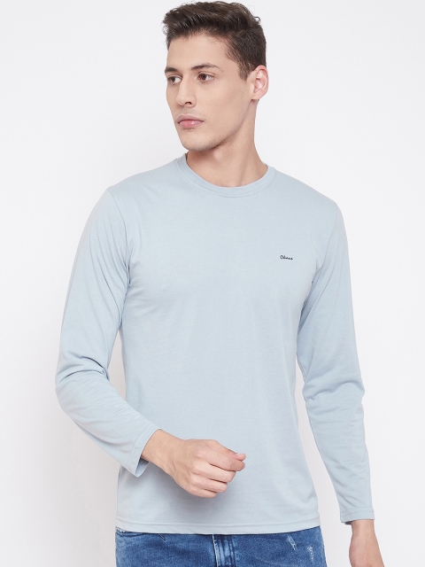 

Okane Men Blue Solid Round Neck T-shirt