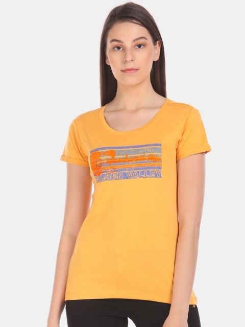 

Cherokee Women Yellow Solid V-Neck T-shirt