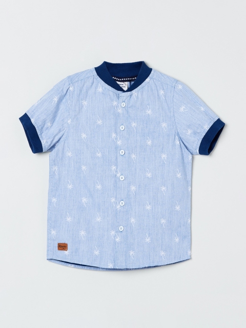 

max Boys Blue & White Regular Fit Printed Casual Shirt