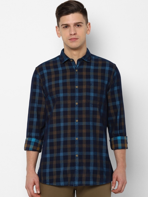 

Solly Jeans Co. Men Navy Blue & Brown Regular Fit Checked Casual Shirt
