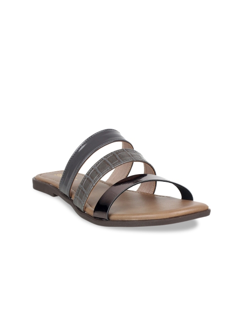 

STEPpings Women Grey & Metallic-Toned Colourblocked Open Toe Flats