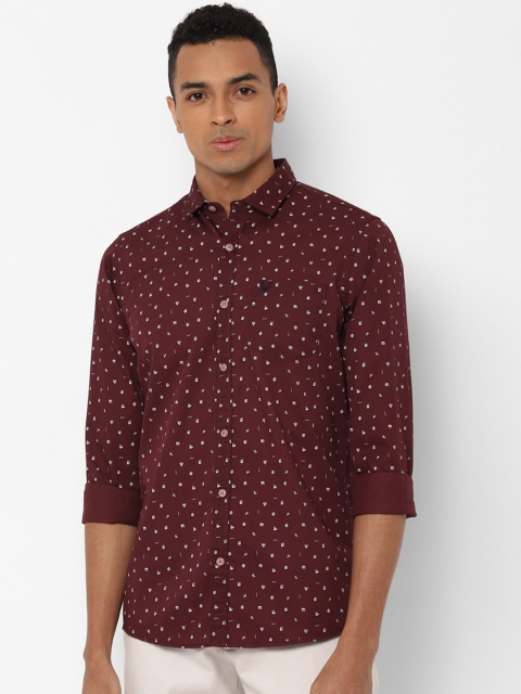 Solly Jeans Co. Men Maroon Regular Fit Printed Casual Shirt