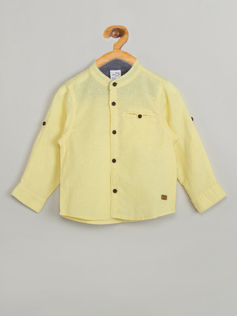

max Boys Yellow Regular Fit Solid Casual Shirt