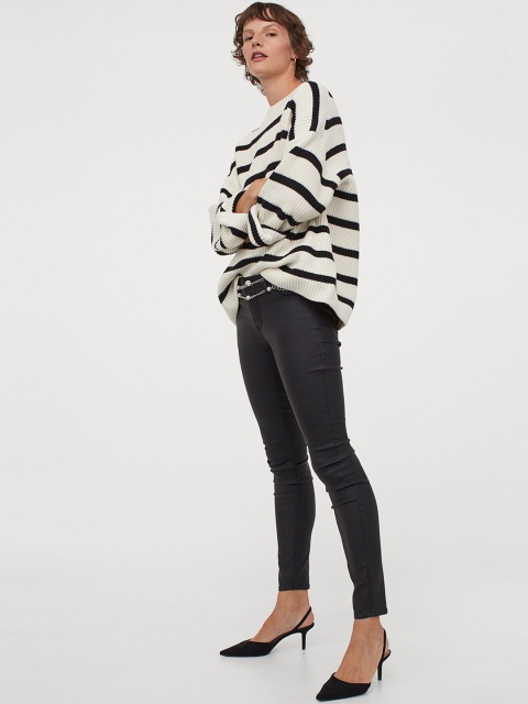 

H&M Women Black Solid Super Skinny Low Jeans