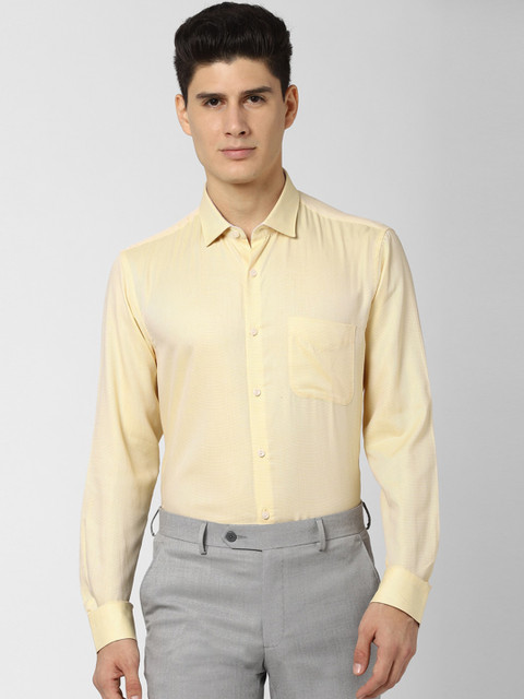

Peter England Elite Men Yellow Slim Fit Solid Formal Shirt