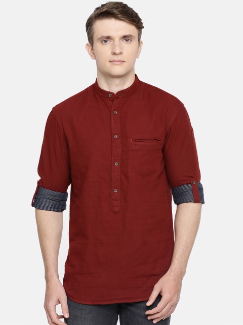 

Celio Men Red Regular Fit Solid Casual Shirt
