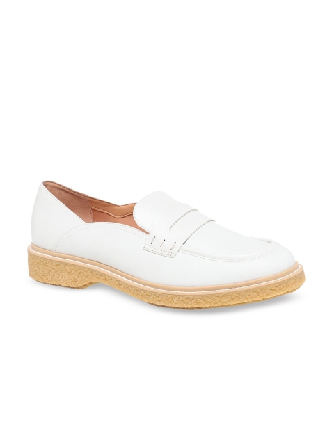 

CHARLES & KEITH Women White Solid Fabric Ballerinas