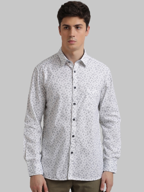 

Parx Men White & Grey Regular Fit Printed Casual Shirt
